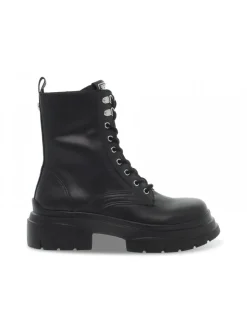 Steve Madden Low Boot Hangout Blk Action Leather In Black Leather^Women Low Boots