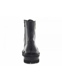Via Roma 15 Low Boot Zeppa Interna Anfibio Pattone Borchie Logo V Oro In Black Leather^Women Low Boots